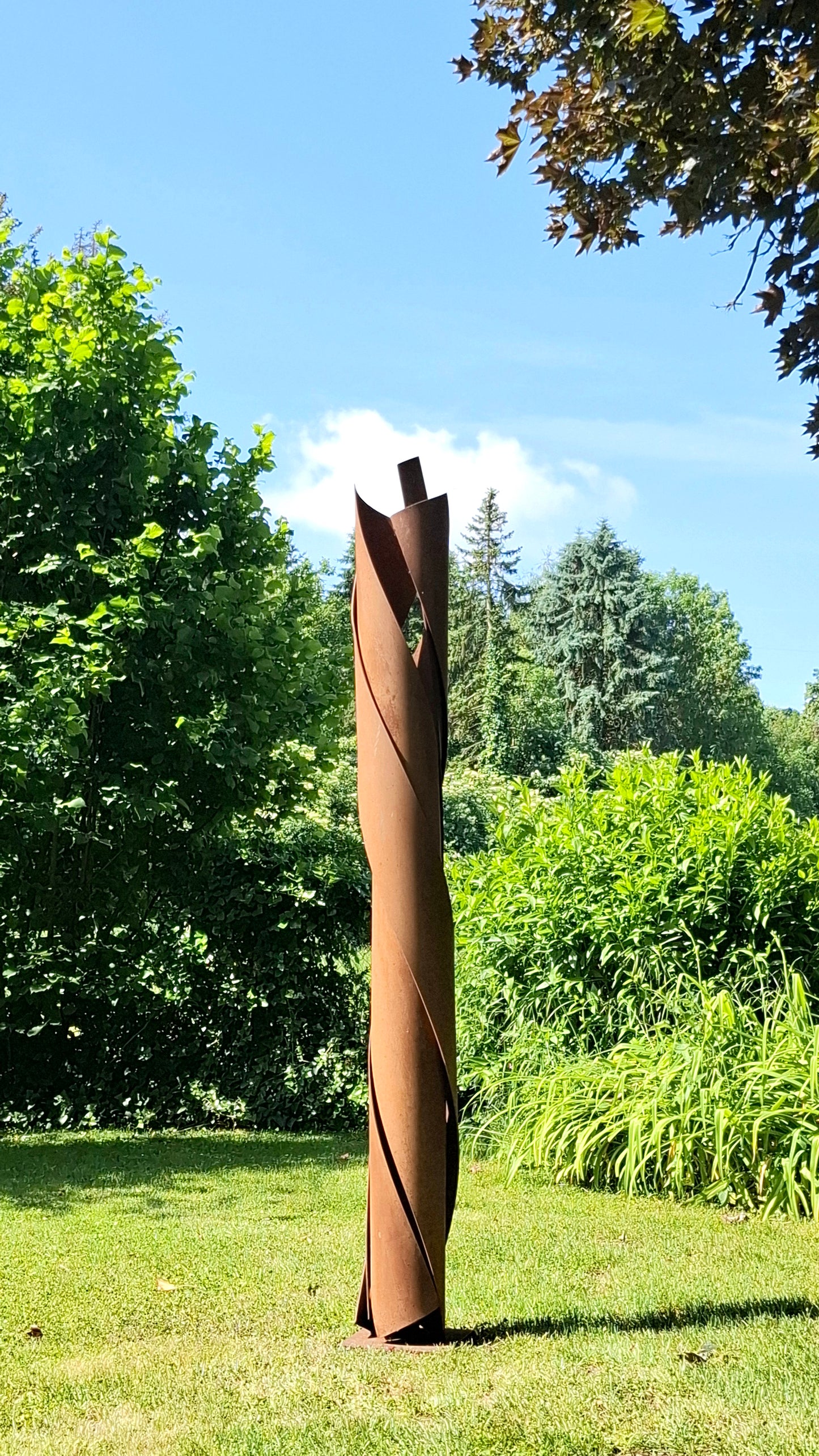 Axis mundi II Sculpture - Kuno Vollet