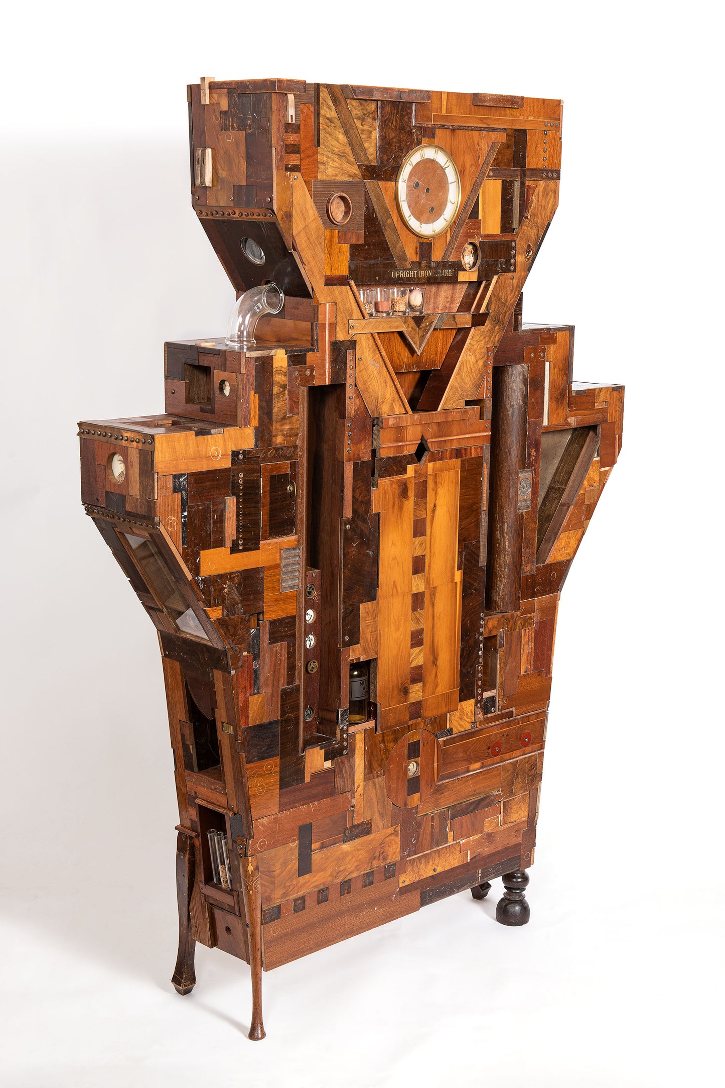 Lesley Hilling - Cabinet of Curiosities