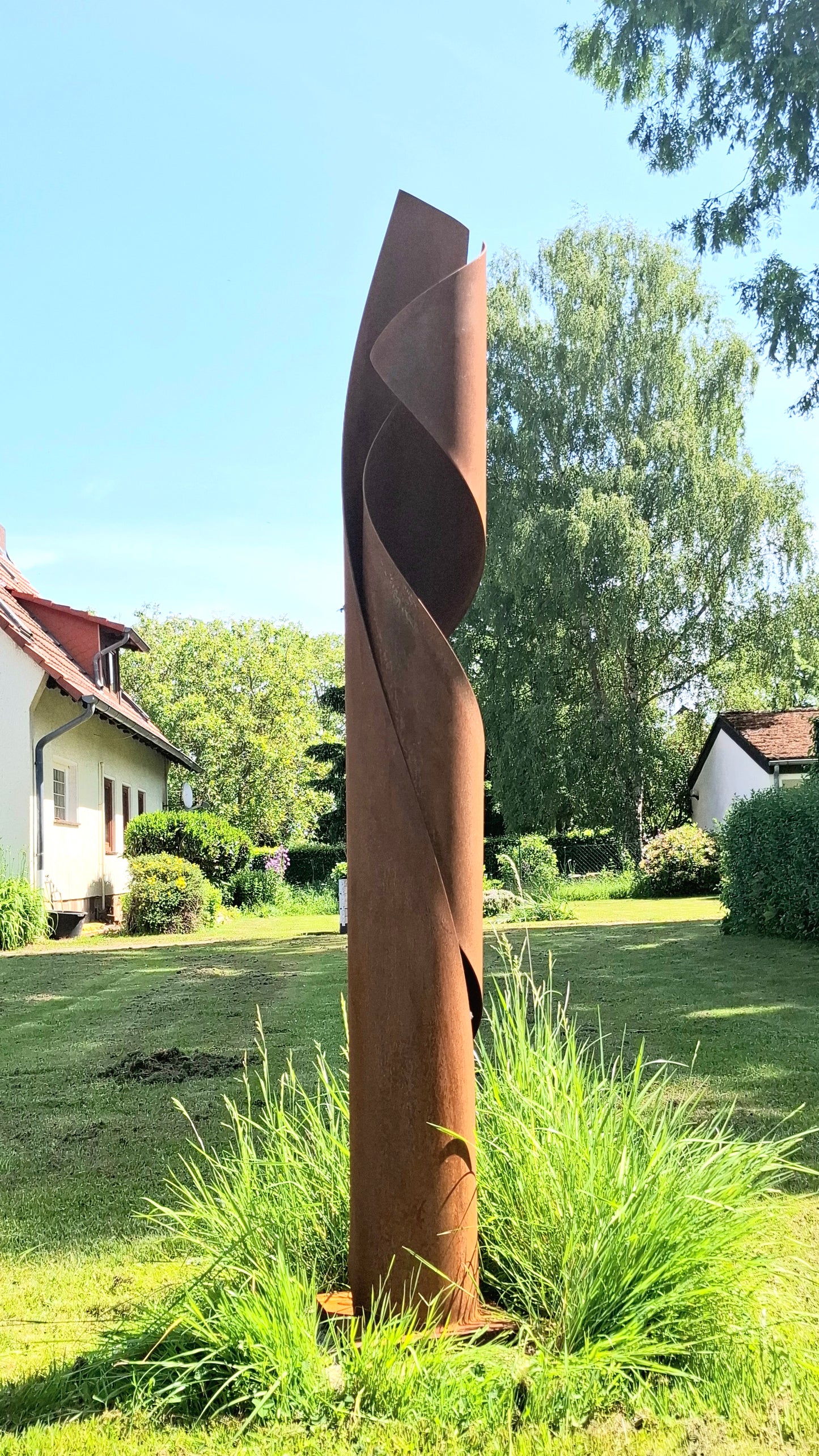 Axis mundi rusted steel Sculpture - Kuno Vollet