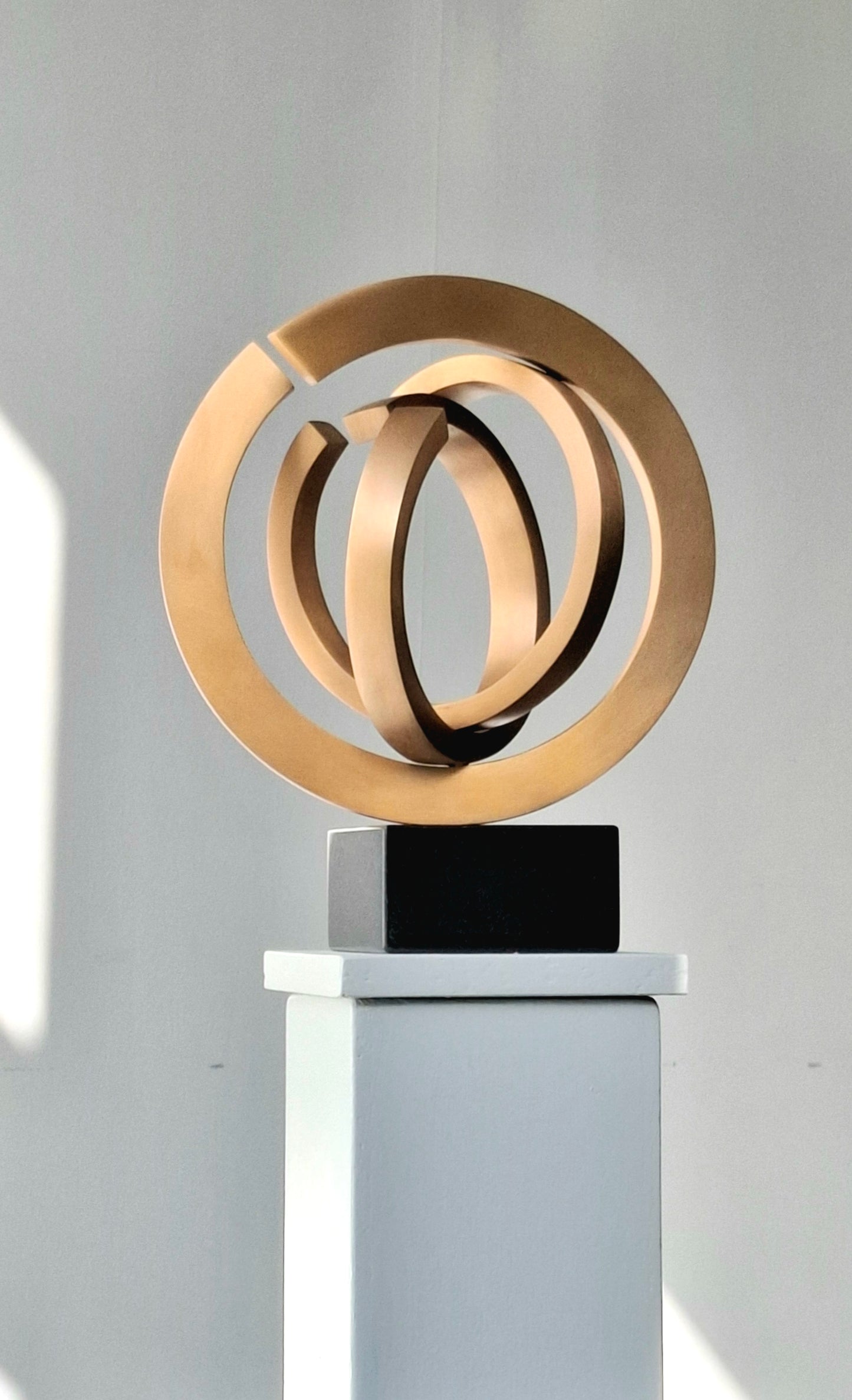 Golden Orbit - Kuno Vollet