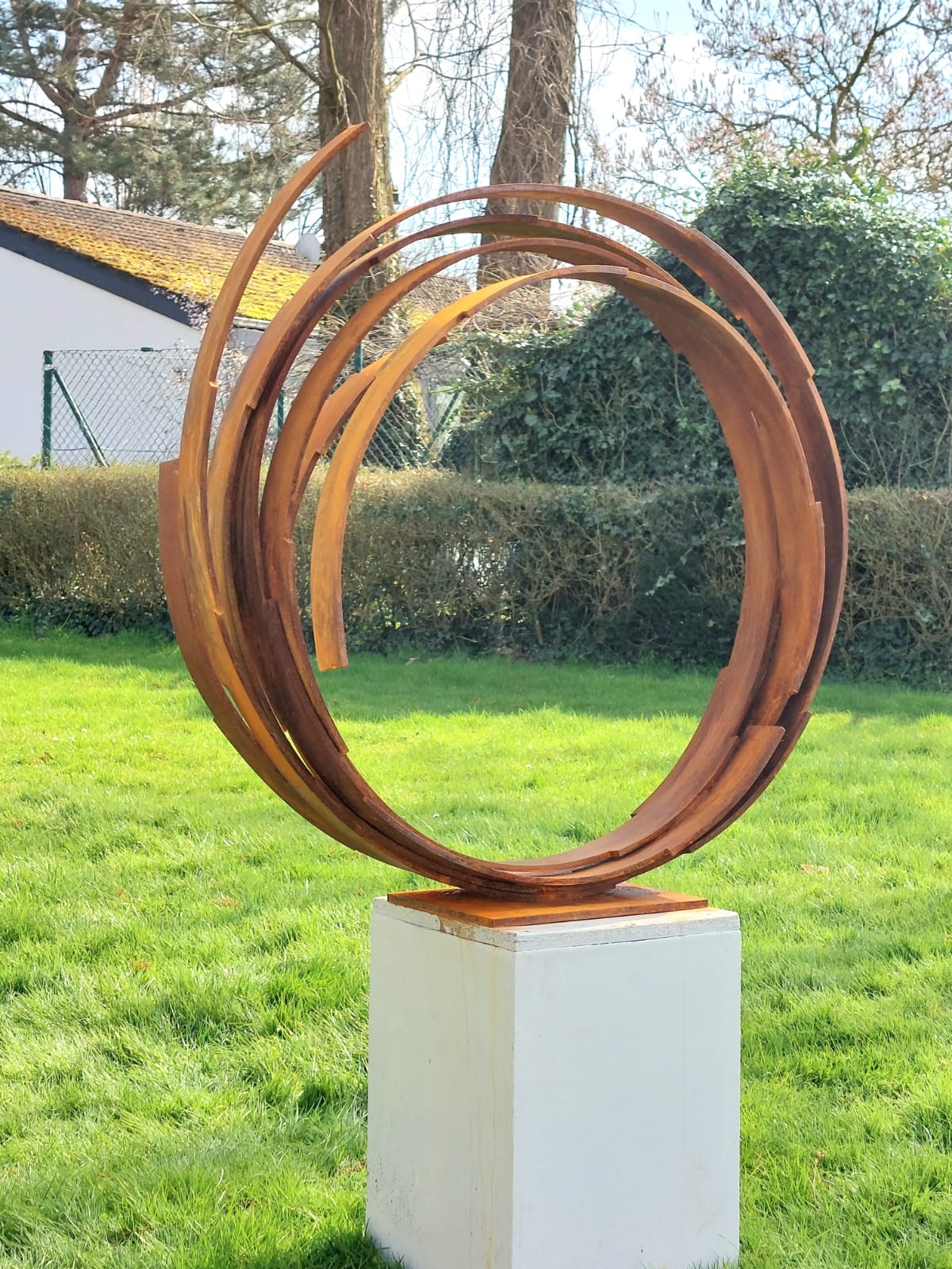 Rusted Steel Orbit - Kuno Vollet