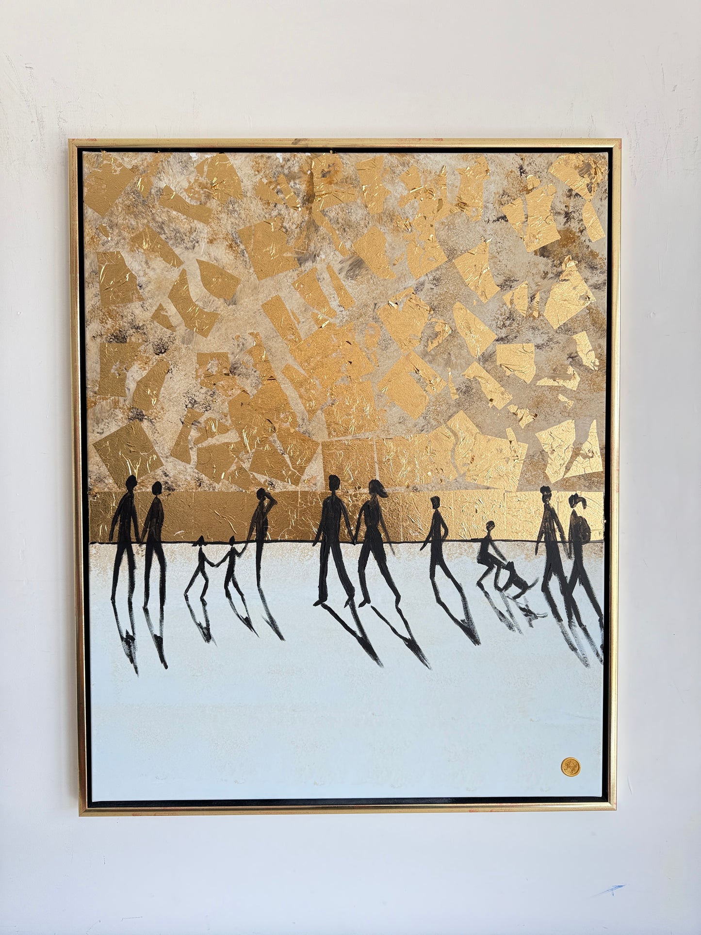 Walking through shadows and light - Katharina Hormel