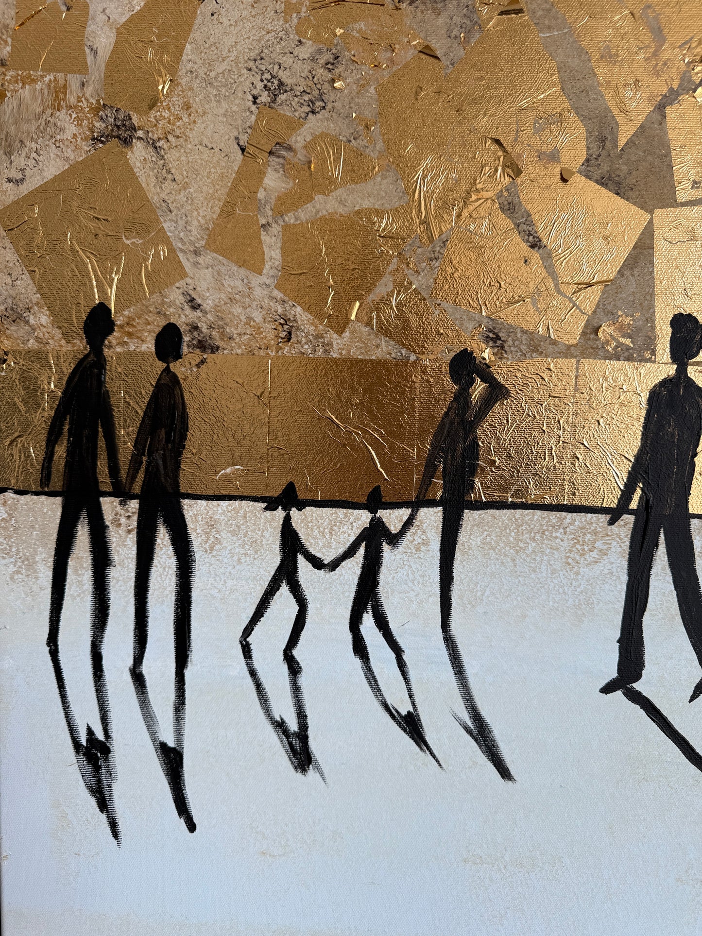 Walking through shadows and light - Katharina Hormel