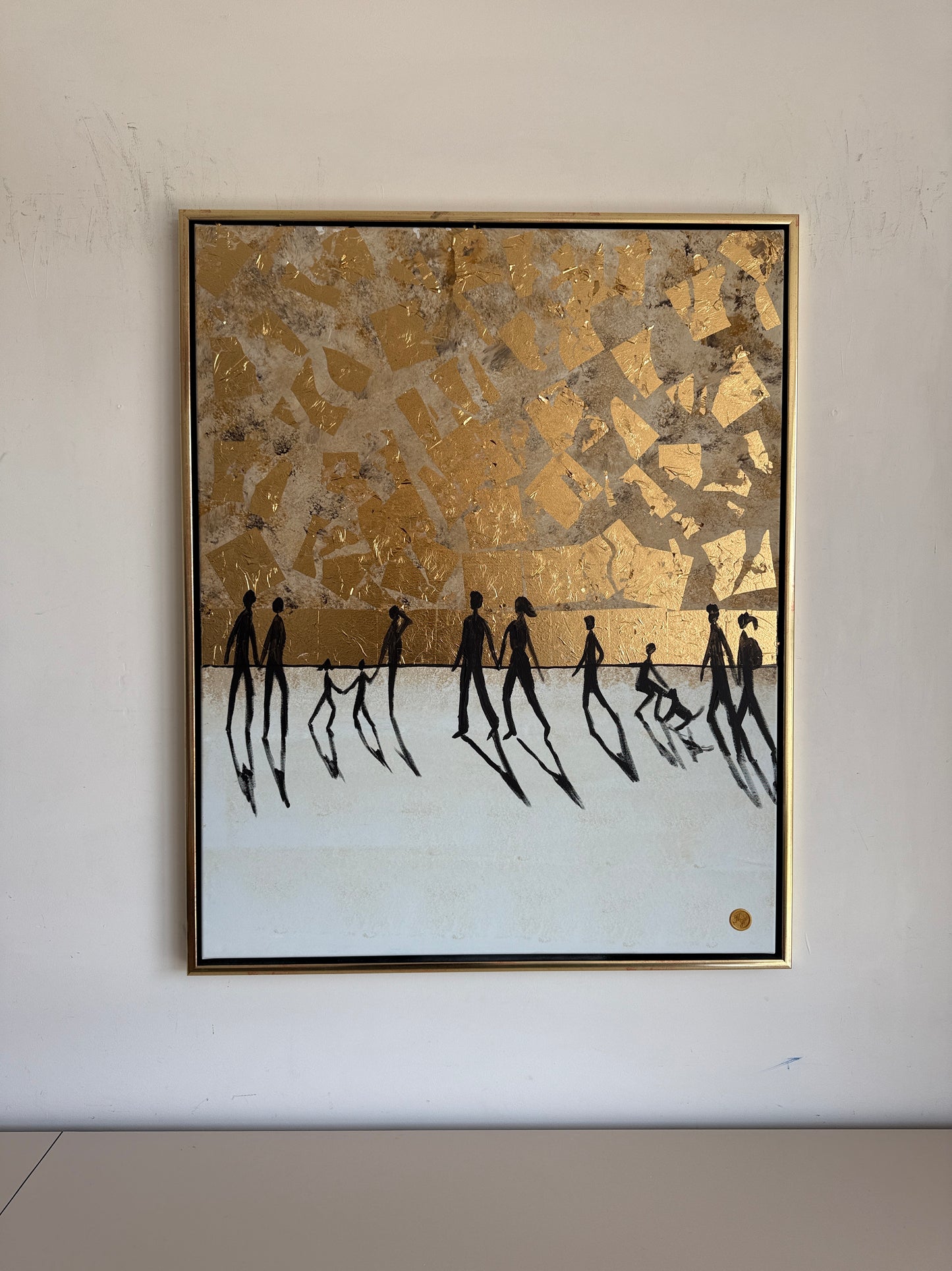 Walking through shadows and light - Katharina Hormel