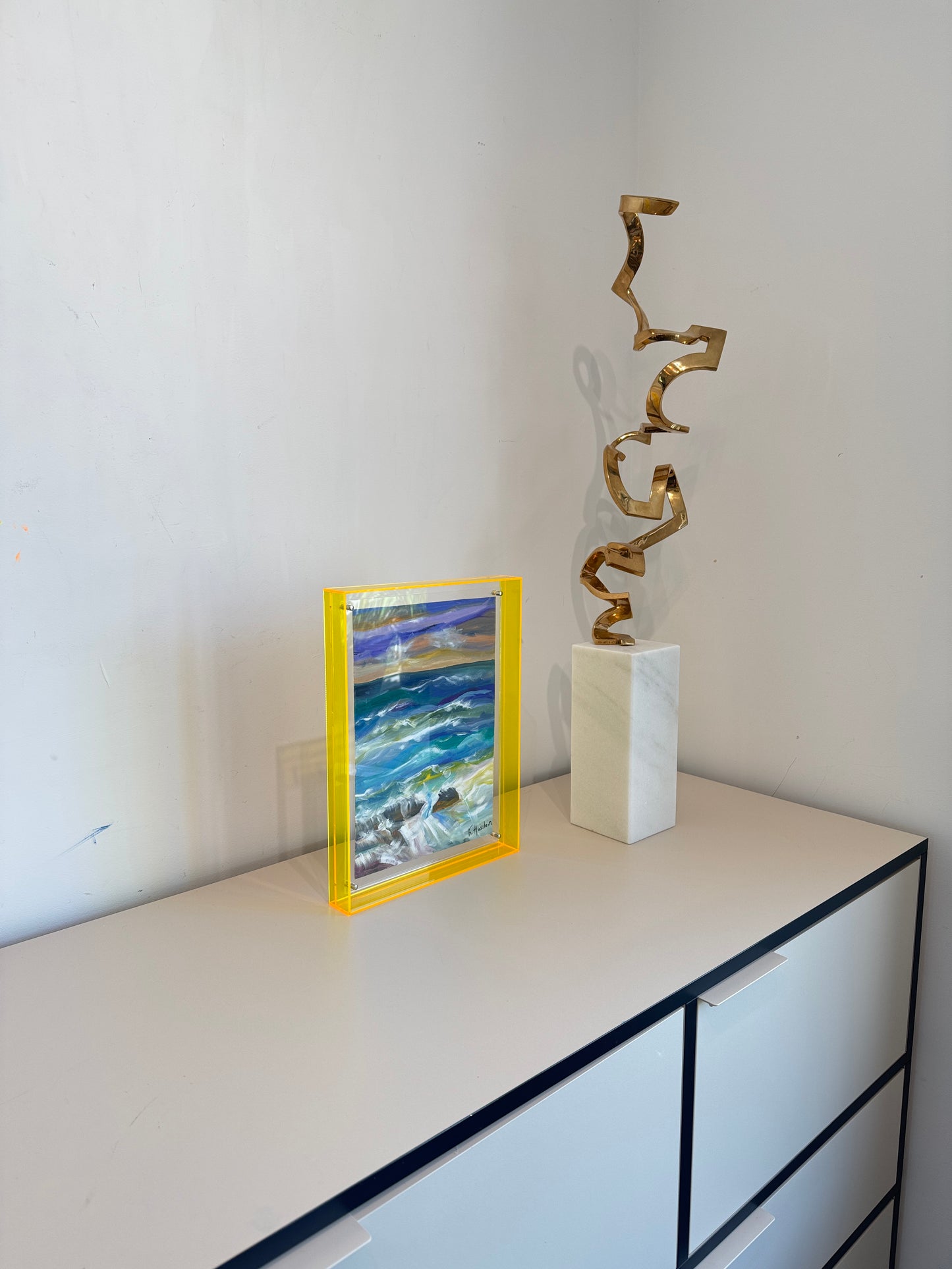 Looking out over the waves - Katharina Husslein