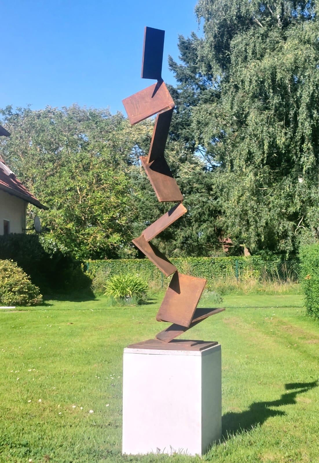 Aspiring Path - Rusted Steel Sculpture - Kuno Vollet