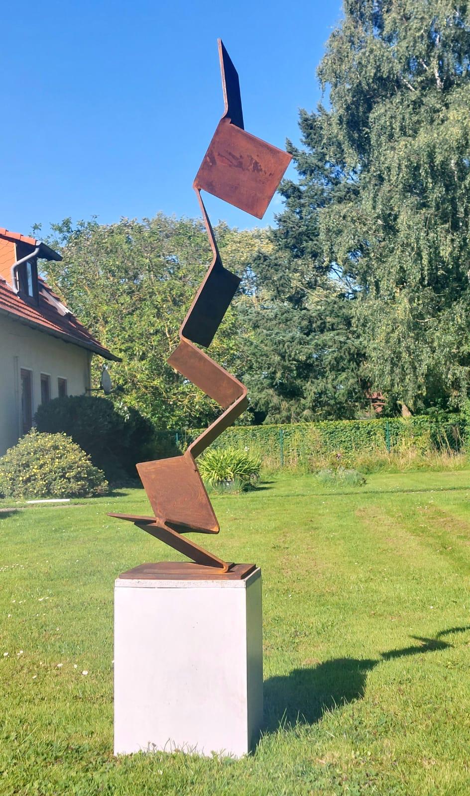 Aspiring Path - Rusted Steel Sculpture - Kuno Vollet