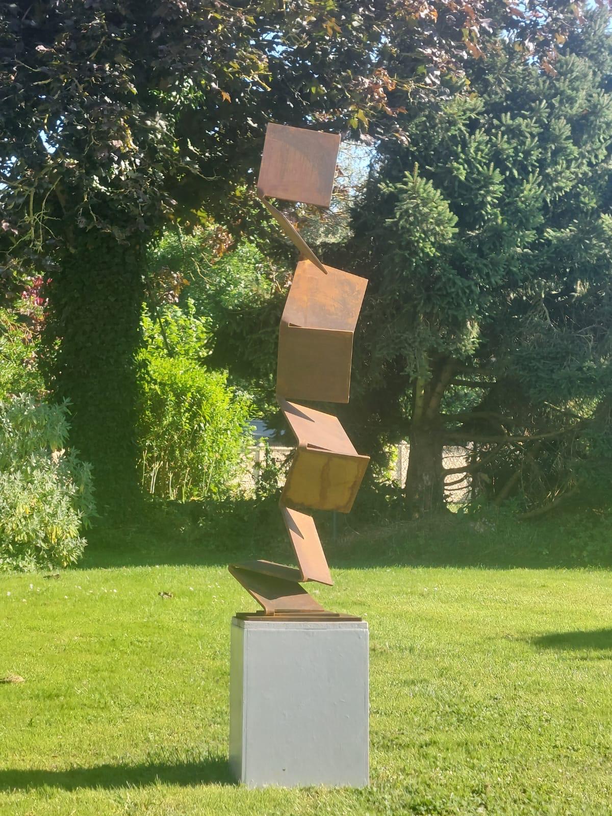 Aspiring Path - Rusted Steel Sculpture - Kuno Vollet