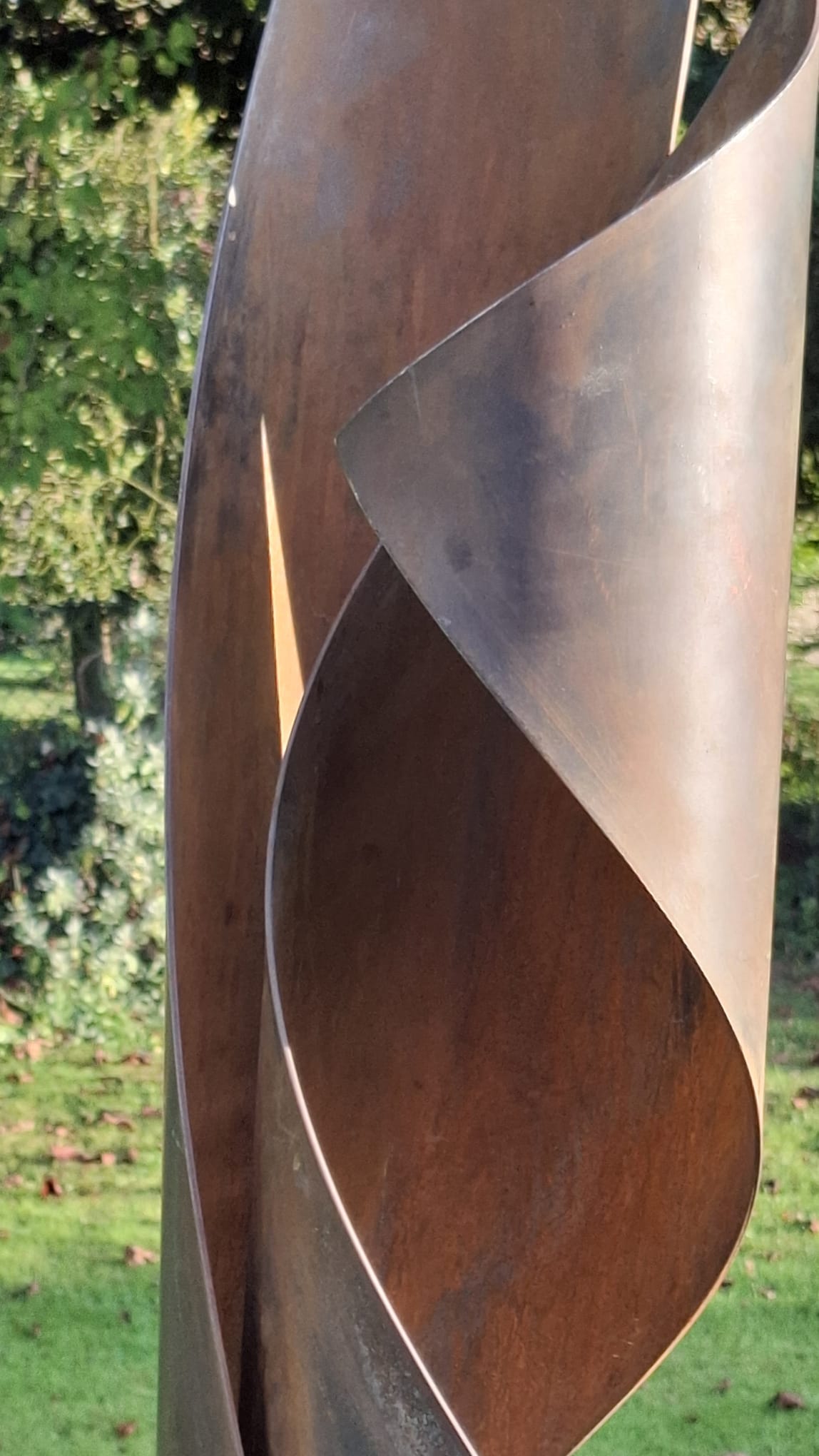 Rusted Steel Sculpture - Kuno Vollet