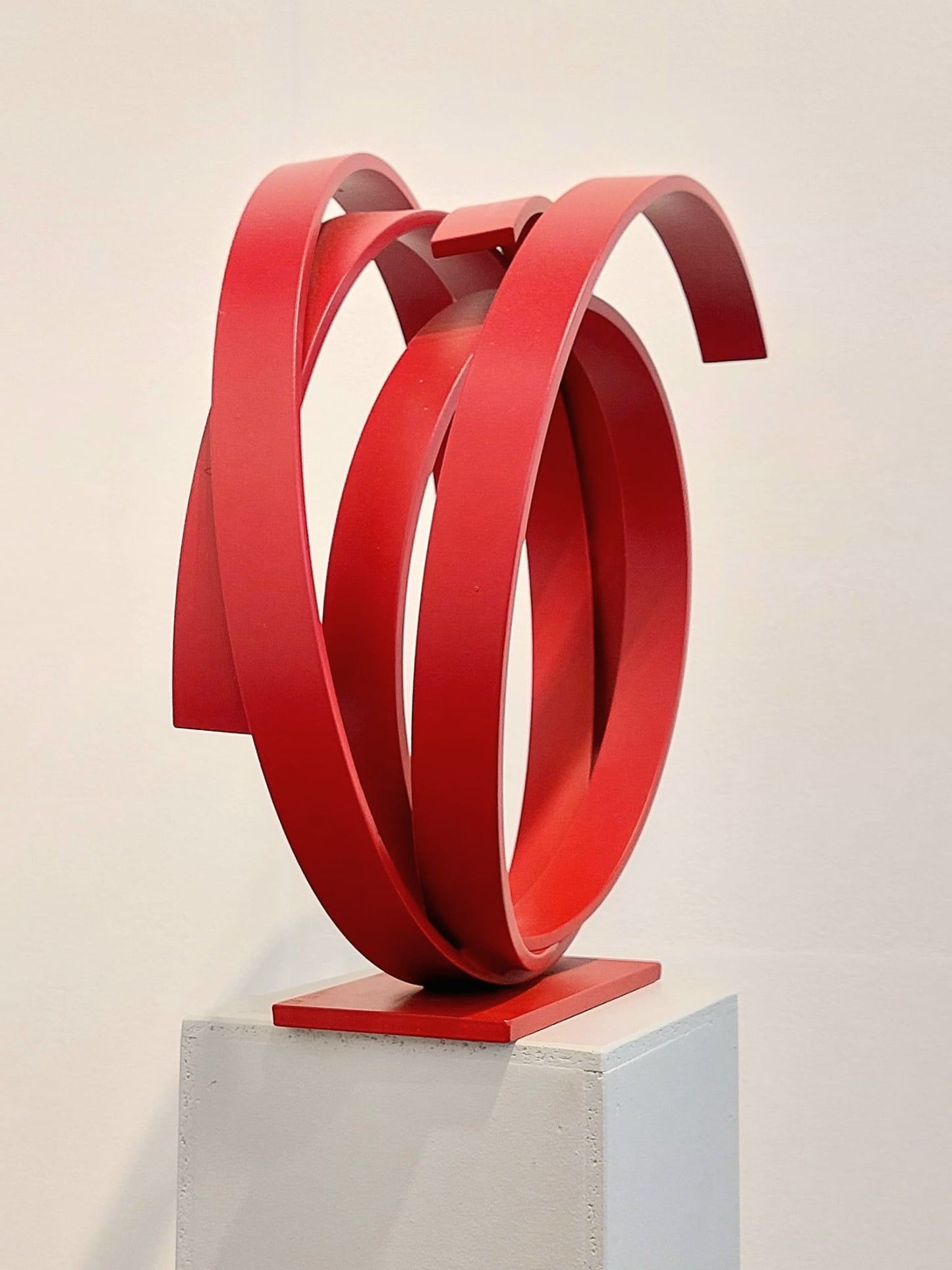 Small Red Orbit - Kuno Vollet