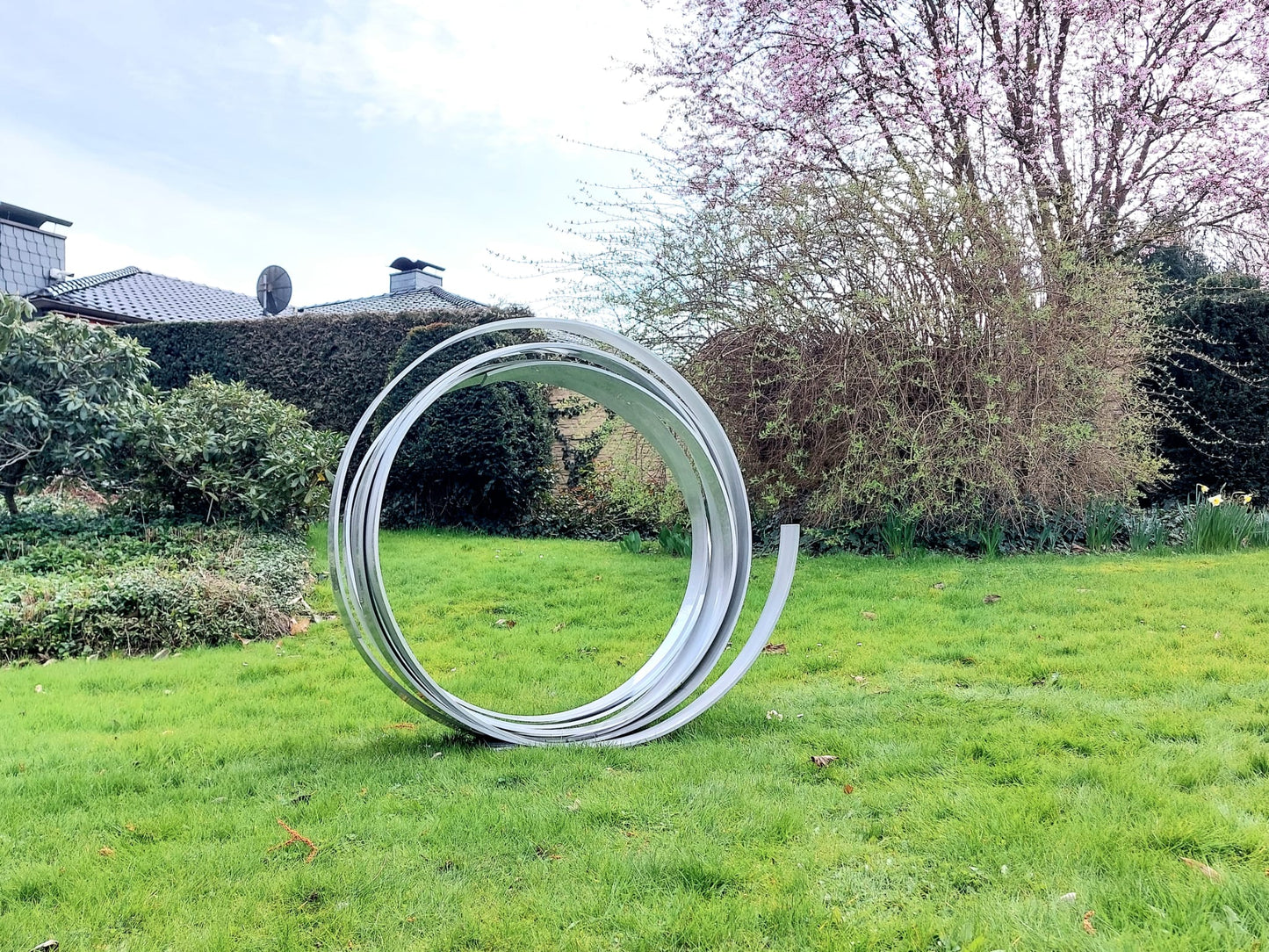 Kuno Vollet - Timeless Silver Orbit
