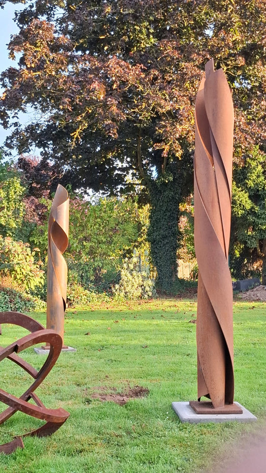 Large Rusted Steel Sculpture - Kuno Vollet